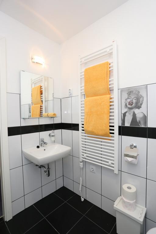 Mezzo Boedapest Buitenkant foto